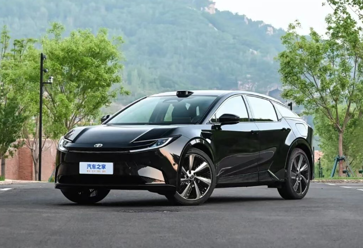 激光雷达，轿跑设计，256色氛围灯，10.38万起就入手中型SUV！